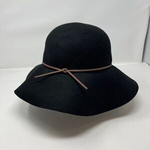 Artizia Talula Baylis Wool Floppy Hat Black